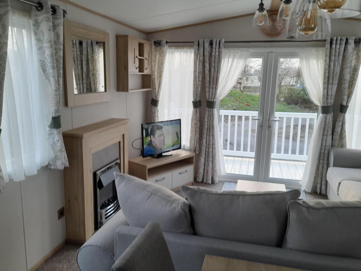 Beautiful 6 Berth Caravan With Decking At Southview Holiday Park Ref 33024O Hotel Скегнес Екстериор снимка